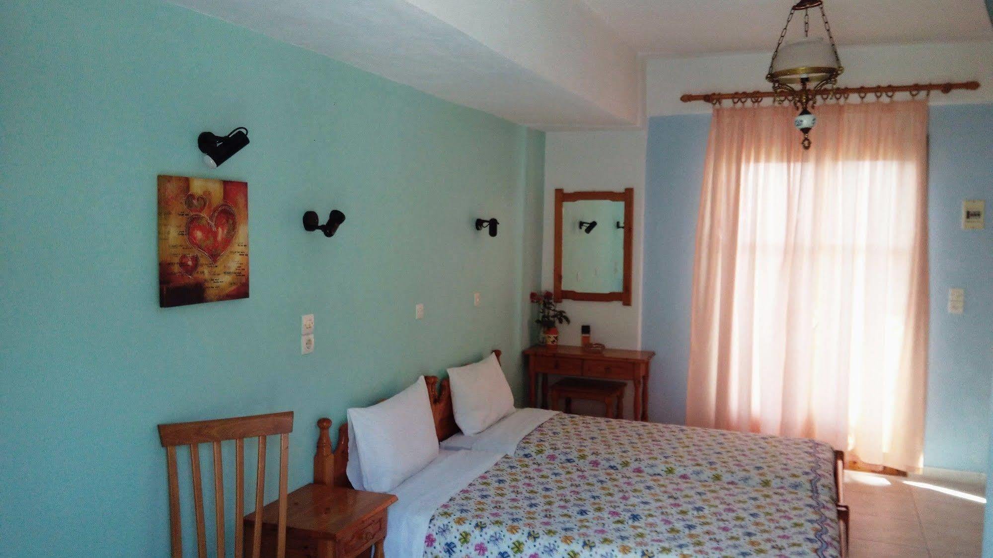 Aparthotel Anessis Cosmos Anaxos Esterno foto