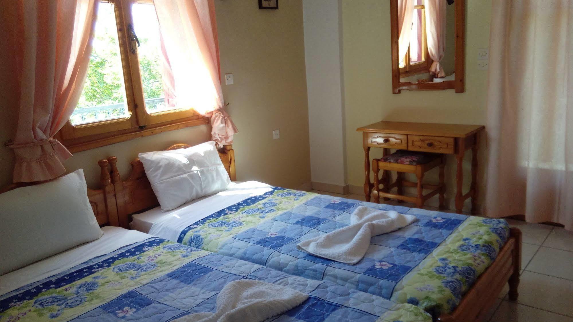 Aparthotel Anessis Cosmos Anaxos Esterno foto